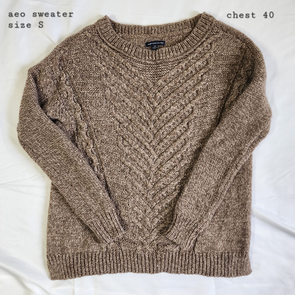 Aeo Sweater Tan Lingerie Sleeve Size Small